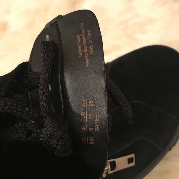 Naturalizer Baker Black Suede Bootie Sz 8 - Picture 4 of 6